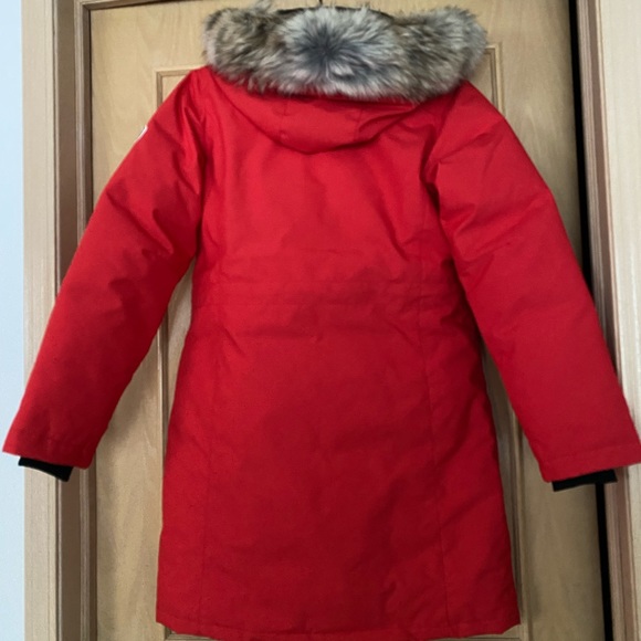 New QUARTZ CO. Kay Coyote Fur Down Jacket - Picture 2 of 14